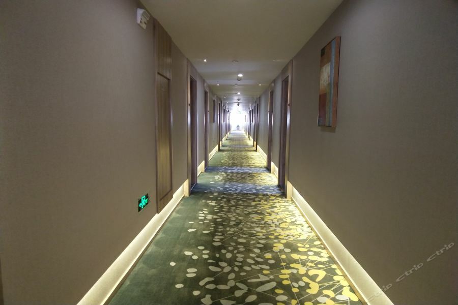 Jinjiang Metropolo Hotel Nanjing Jiangjun Dadao Hehai University Branch Экстерьер фото